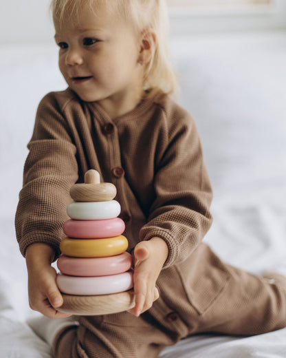 Jeu d'empilage en bois - Couleurs roses