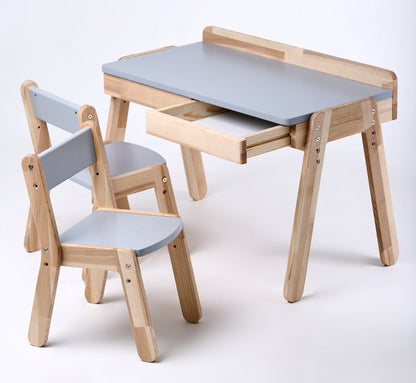 Bureau et deux chaises pour enfant - Bois de frêne 