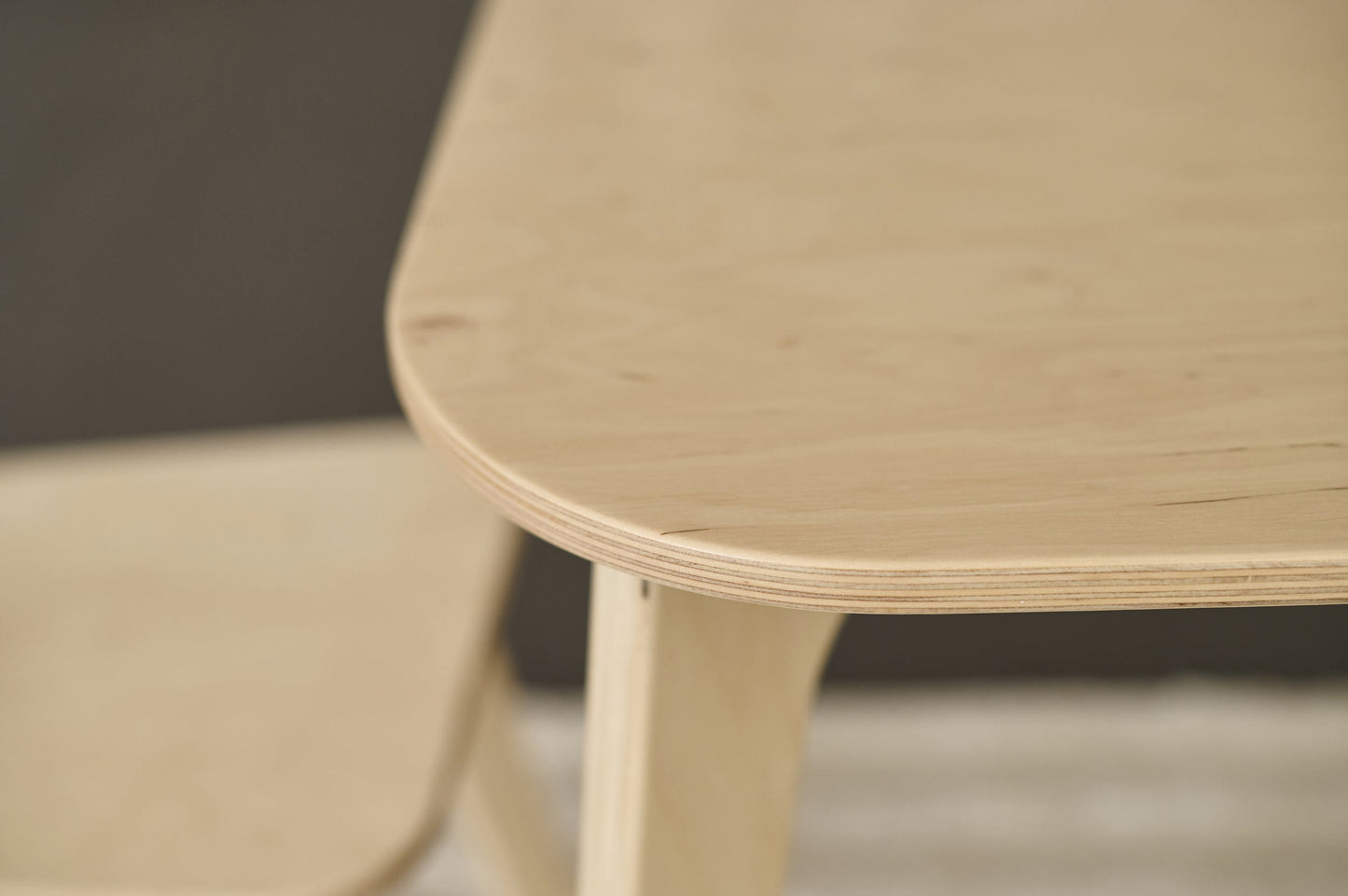 Table pour enfants - 7 couleurs