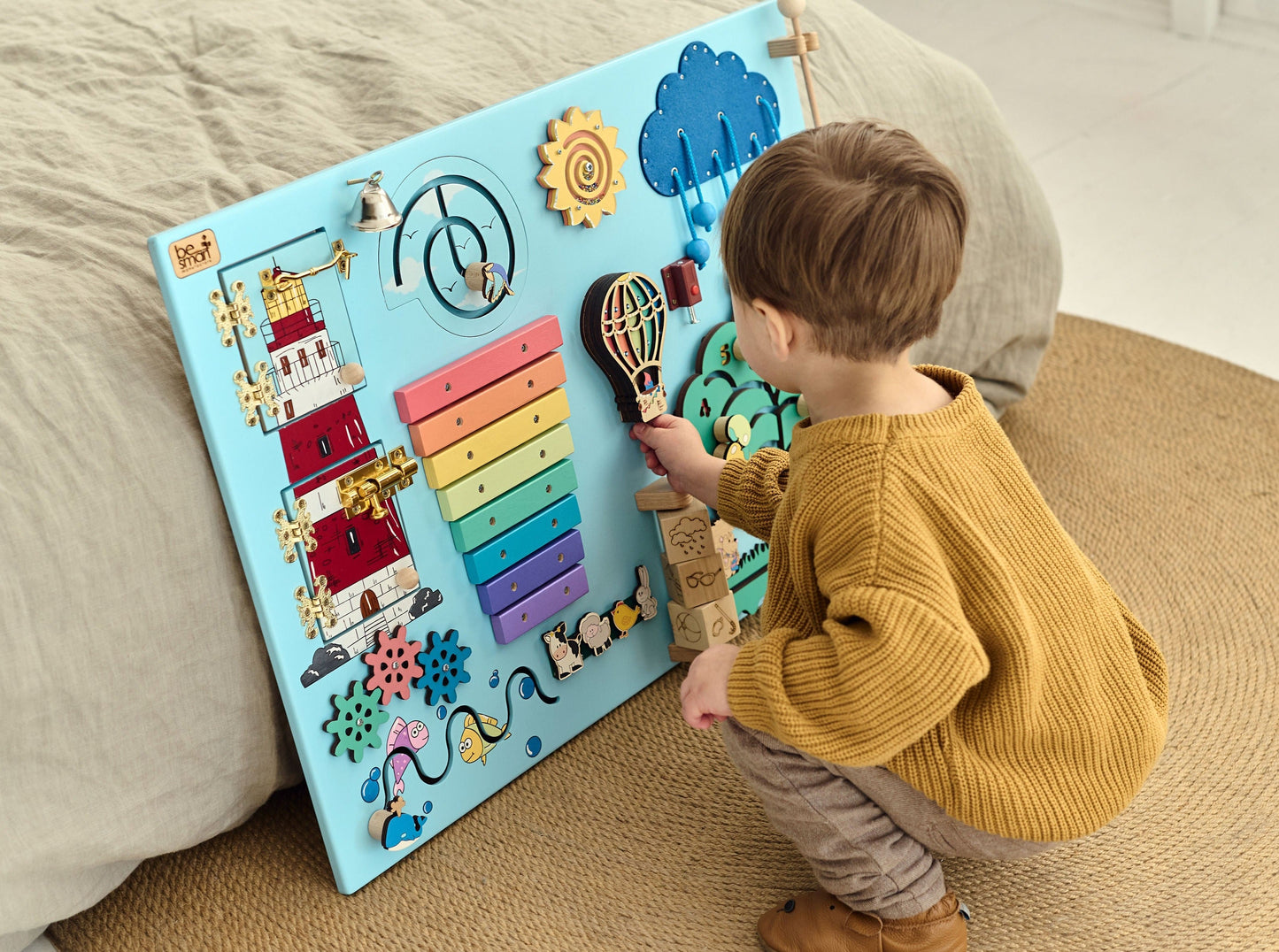 Tableau d'activités pour tout-petits - Myrtille