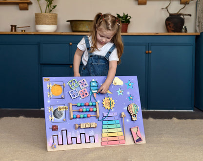 Tableau d'activités pour tout-petits - Night City