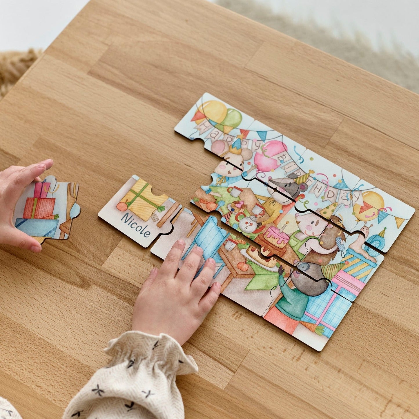 Puzzle en bois pour enfants avec des souris