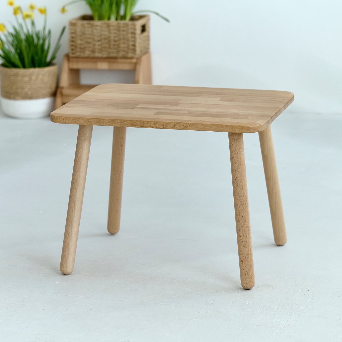 Ensemble table et chaises pour enfants en bois de hêtre, motif chat.