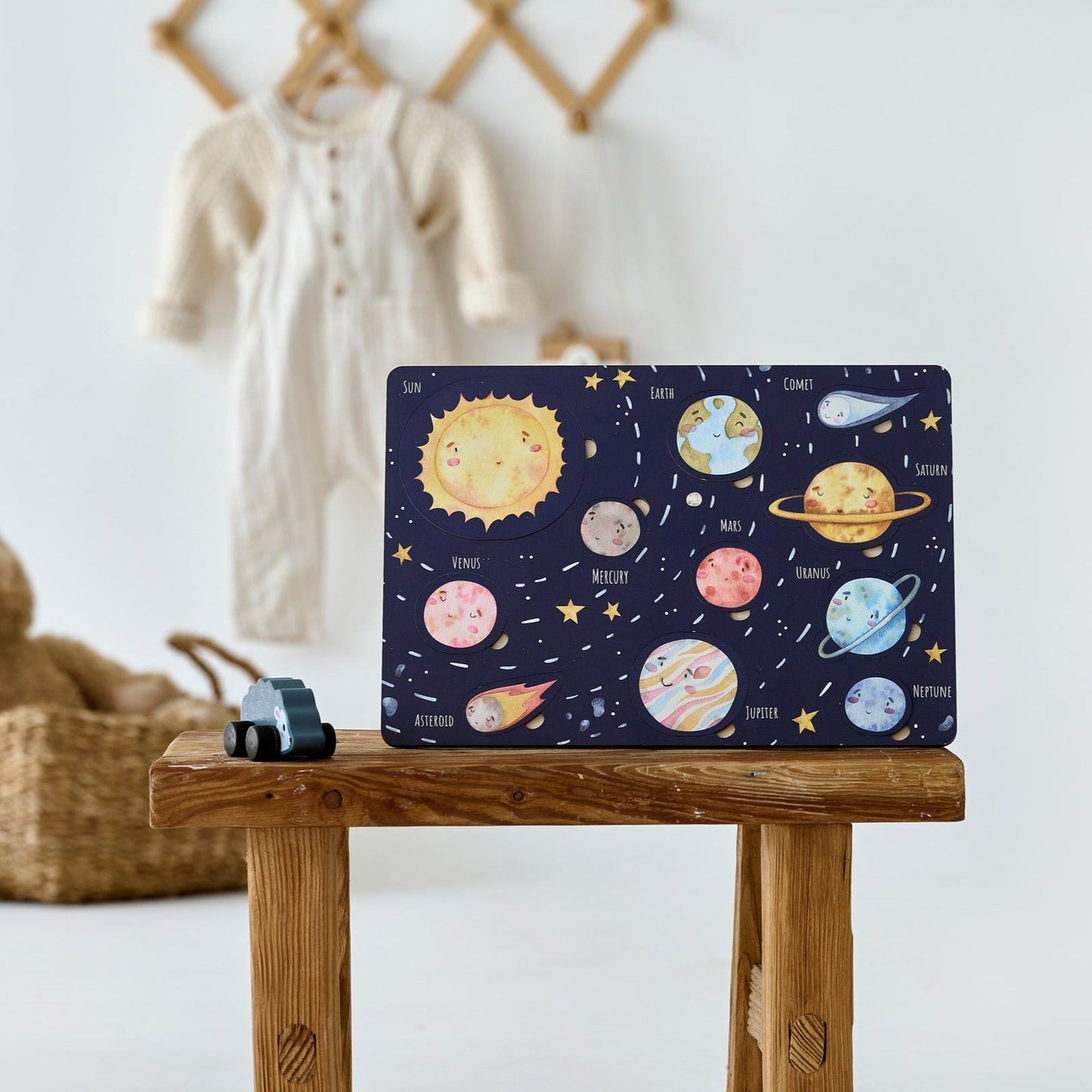 Puzzle en bois du système solaire