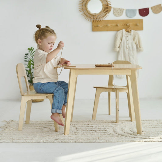Ensemble table et chaises pour enfants - 7 couleurs