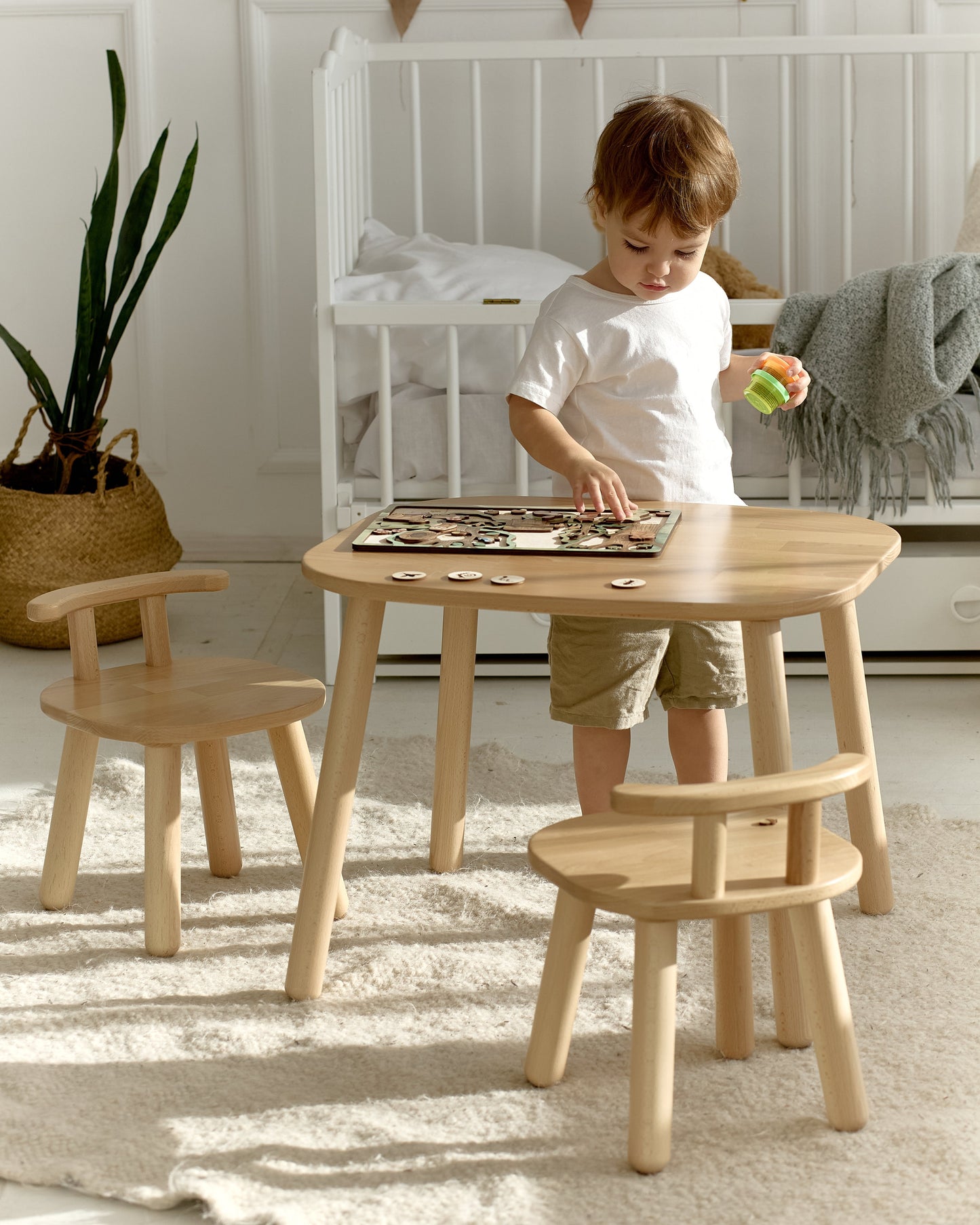 Ensemble table et chaises en bois pour enfants - Bois de hêtre