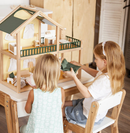 Grande maison de poupée en bois avec meubles