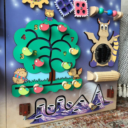 Grand tableau d'activités pour tout-petits composé de deux modules