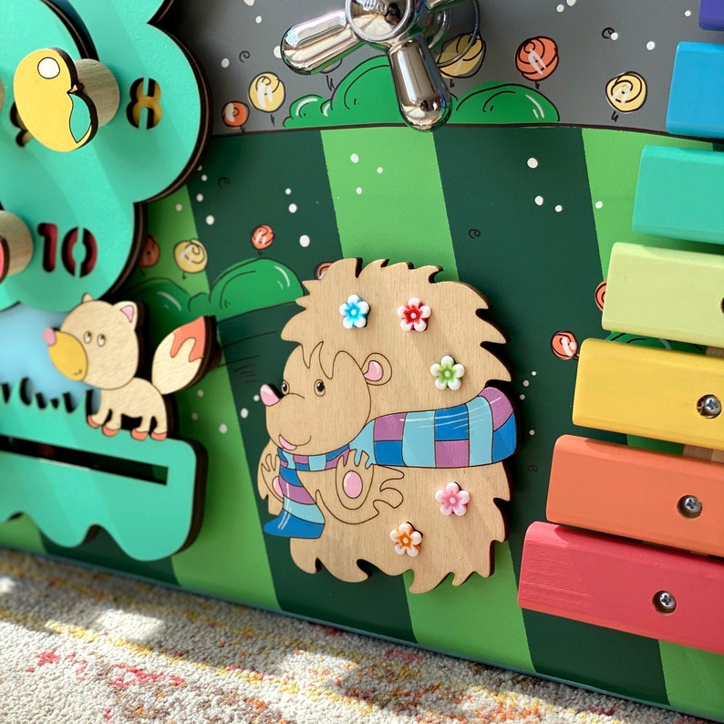 Tableau d'activités pour tout-petits (grand format) 50 x 100 cm