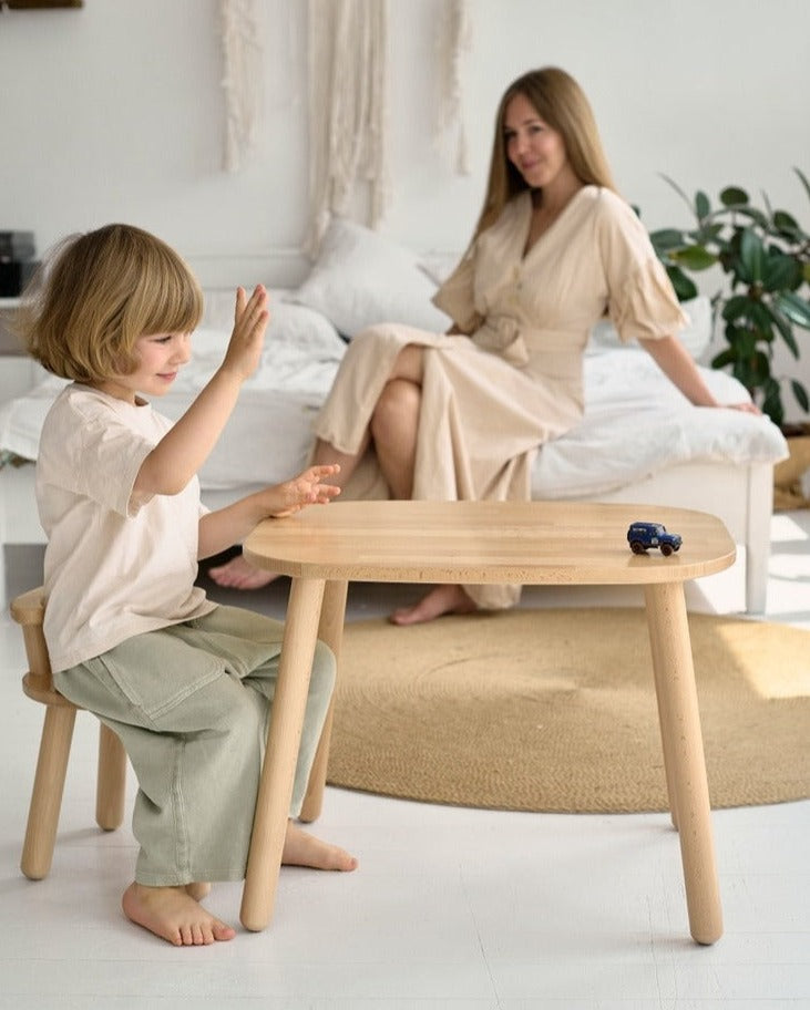 Ensemble table et chaise pour enfant en bois de hêtre