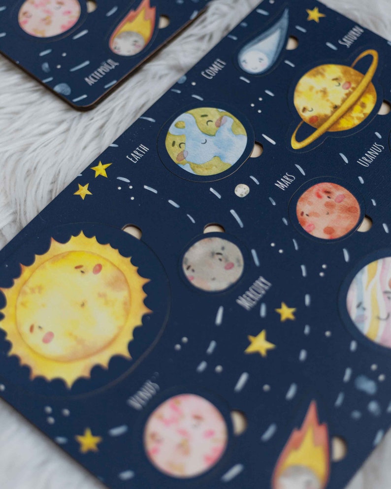 Puzzle en bois du système solaire